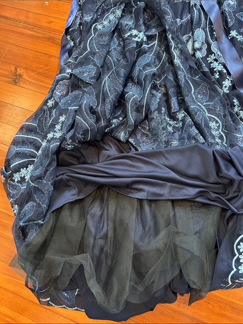R&M Richards Navy Blue Floral Embroidered Special Occasion Maxi Dress 14W - Picture 11 of 11